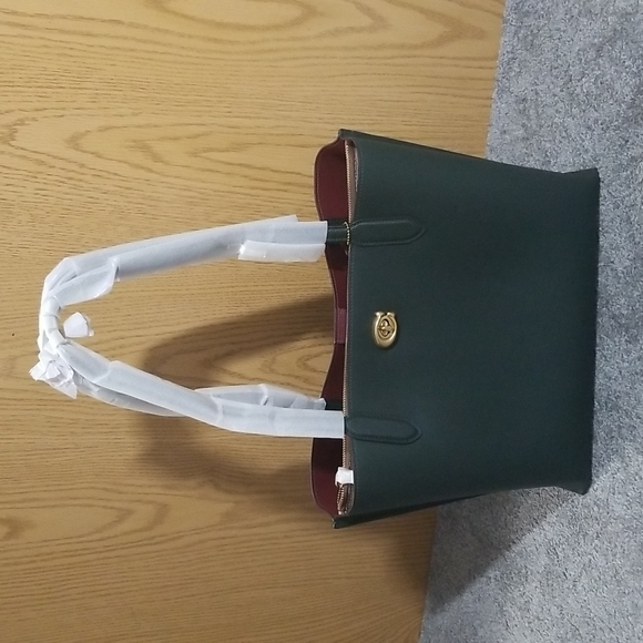 Coach Bags Nwt Coach Willow Tote In Amazon Green Multi With